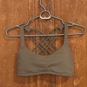 lululemon Free to Be Wild Bra in Nomad, size 8